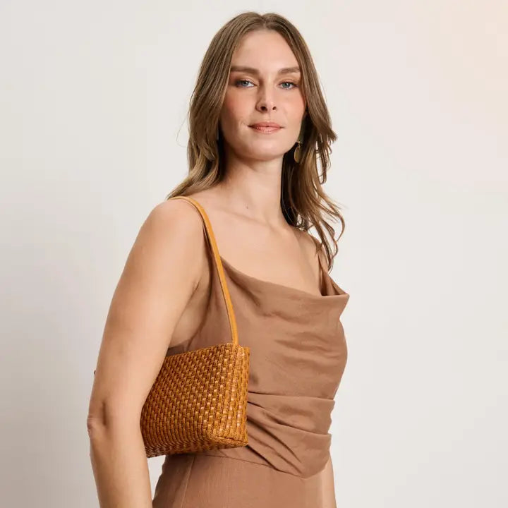 Lucy Shoulder Bag -Tan