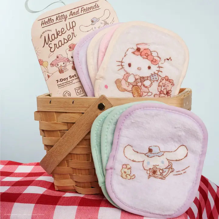 Hello Kitty & Friends Glamping
