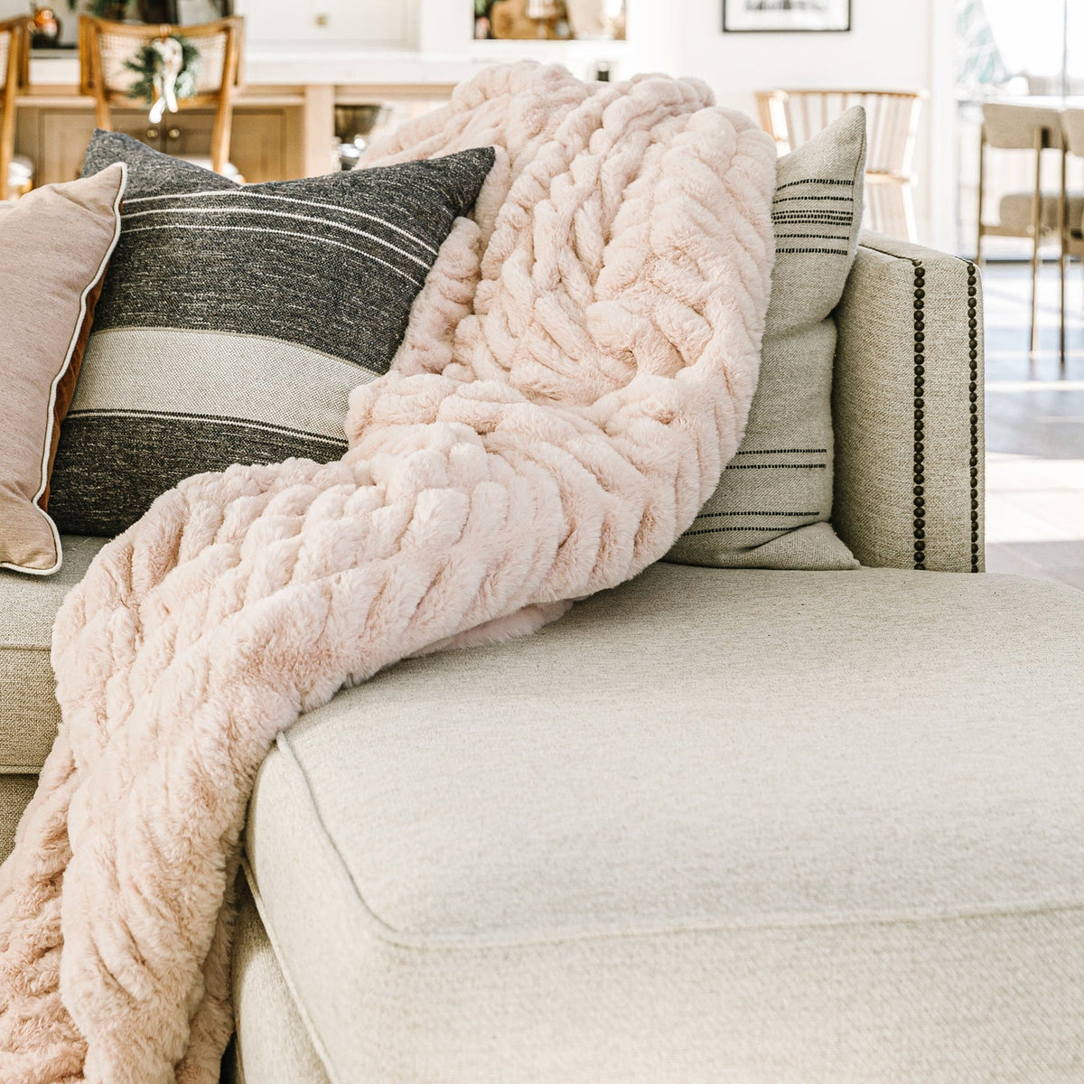 Blossom Pink Minky Blanket (Posh)