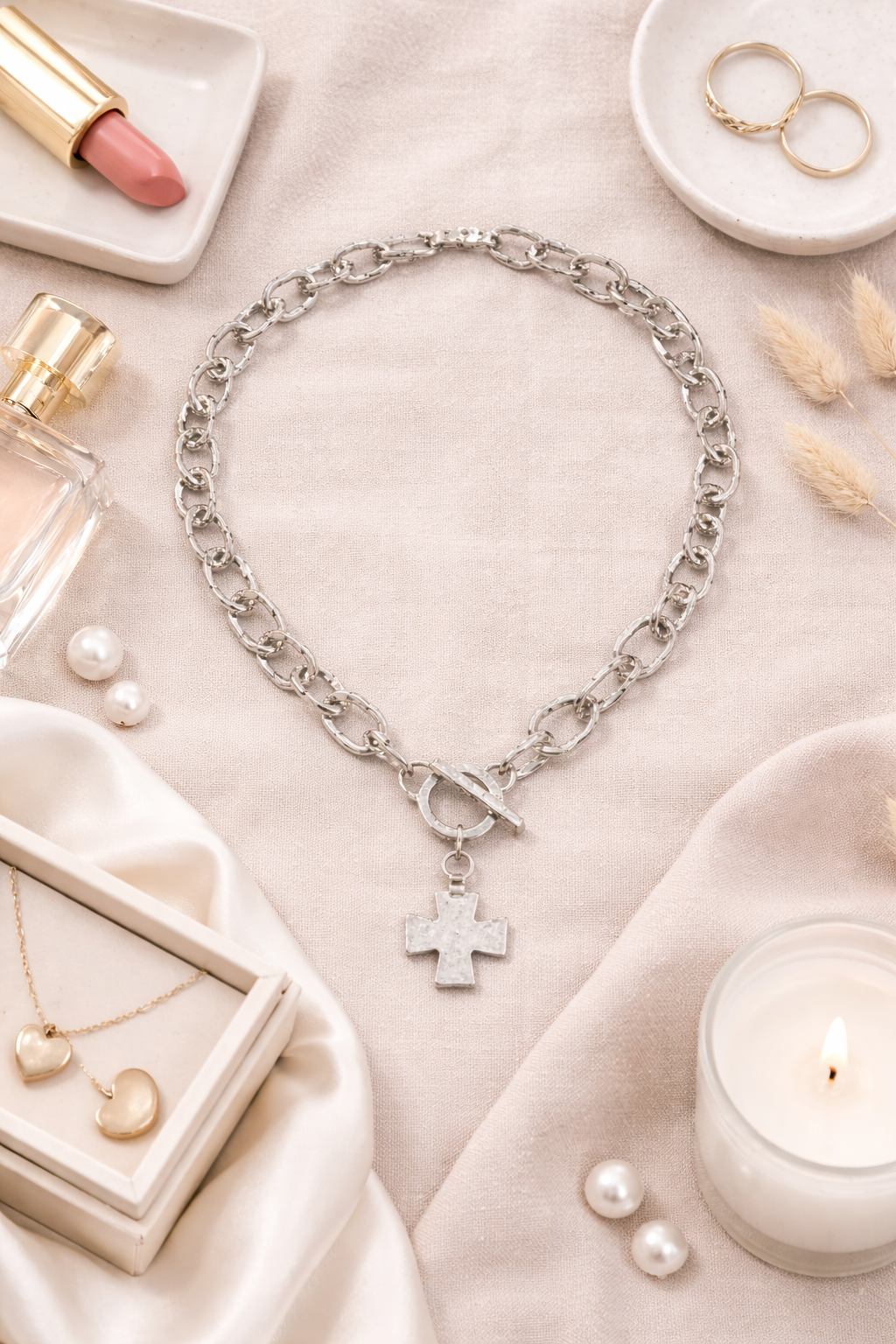 Cross Charm Chunky Chain Toggle Necklace